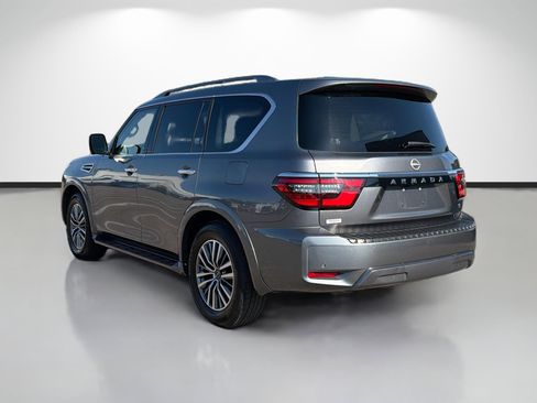 Used 2023 Nissan Armada SL w/ Captain's Chairs Package image 5