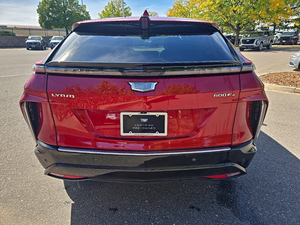 Used 2024 Cadillac Lyriq Luxury AWD/4WD image 4
