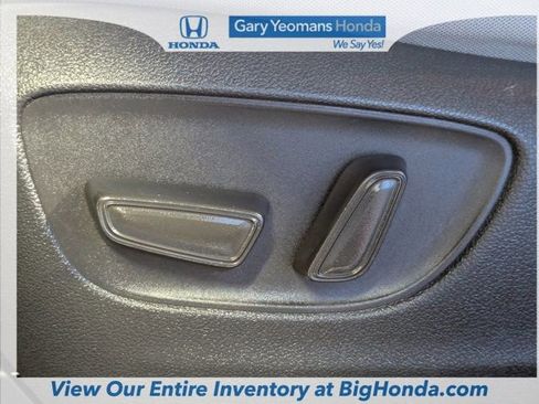 Used 2023 Toyota Sienna LE image 19