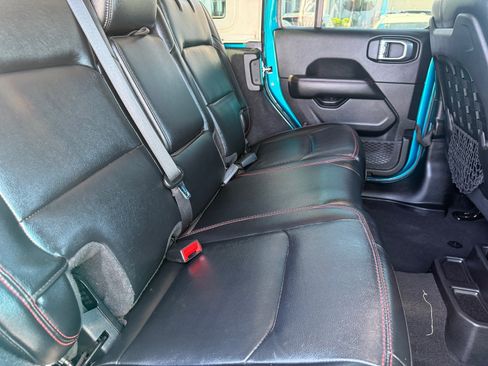 Used 2020 Jeep Wrangler Unlimited Rubicon AWD/4WD image 27