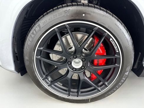 New 2026 Mercedes-Benz GLE 63 AMG S image 30