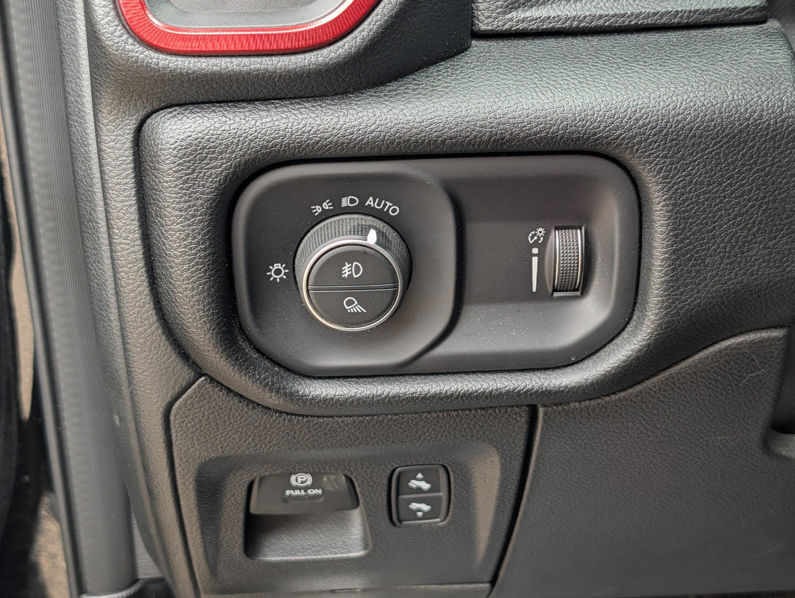 Used 2022 RAM 1500 Rebel w/ Rebel Level 2 Equipment Group AWD/4WD image 15