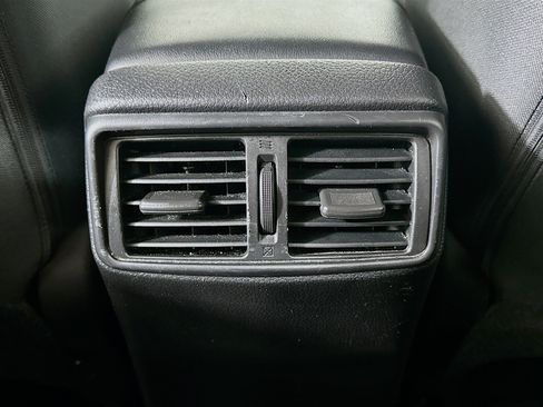Used 2021 Nissan Rogue Sport S FWD image 27