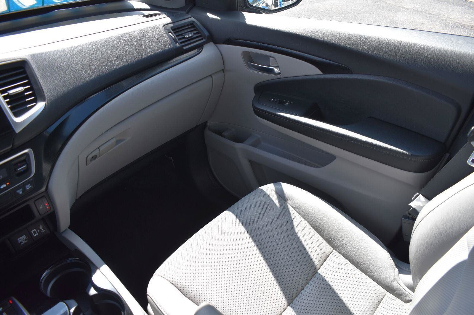Used 2020 Honda Ridgeline RTL-E image 22