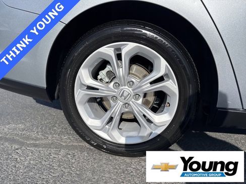 Used 2023 Honda Accord LX image 9