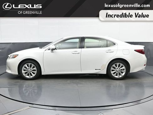 Used 2014 Lexus ES 300h w/ Luxury Package w/Bamboo Trim FWD image 5