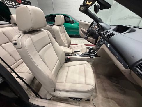 Used 2013 BMW 128i Convertible RWD image 41