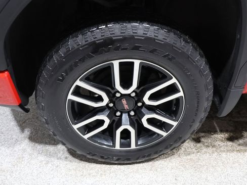 Used 2021 GMC Sierra 1500 AT4 image 10
