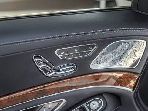 Used 2015 Mercedes-Benz S 550 Sedan image 56