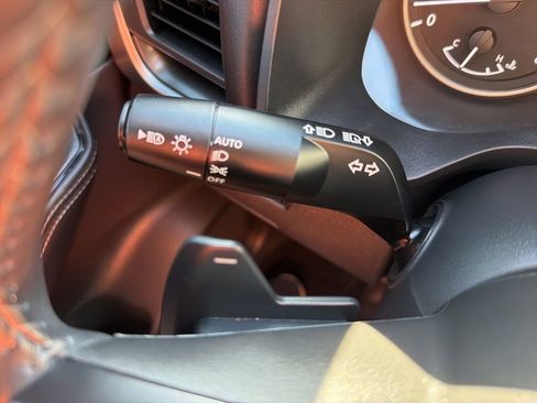 Used 2024 Nissan Rogue SV w/ SV Premium Package FWD image 28