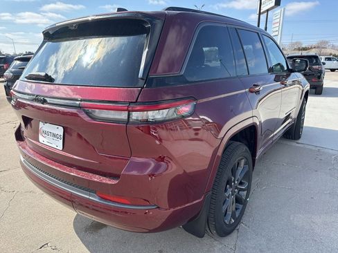 New 2026 Jeep Grand Cherokee Limited image 7