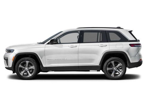 New 2026 Jeep Grand Cherokee Altitude AWD/4WD image 3