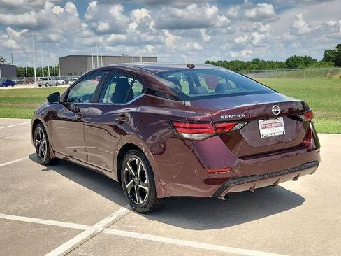 Certified 2025 Nissan Sentra SV FWD image 7