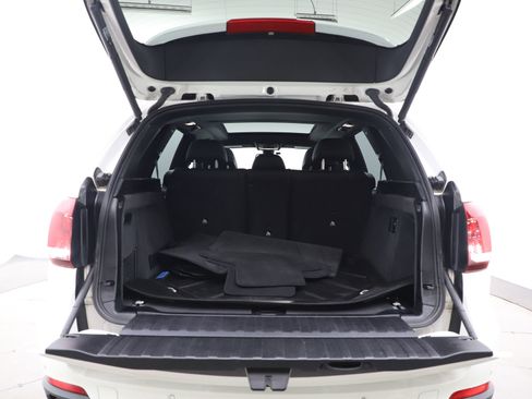 Used 2017 BMW X5 xDrive50i image 17