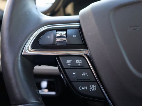 Used 2023 Lincoln Nautilus Reserve w/ Equipment Group 201A image 28