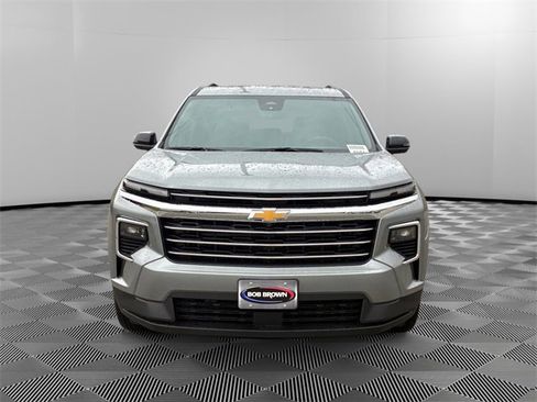 New 2026 Chevrolet Traverse LT w/ Sun and Wheel Package image 8