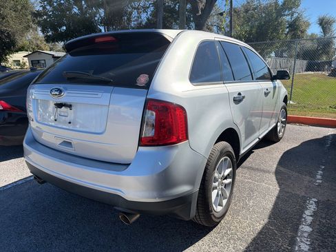 Used 2014 Ford Edge SE image 9
