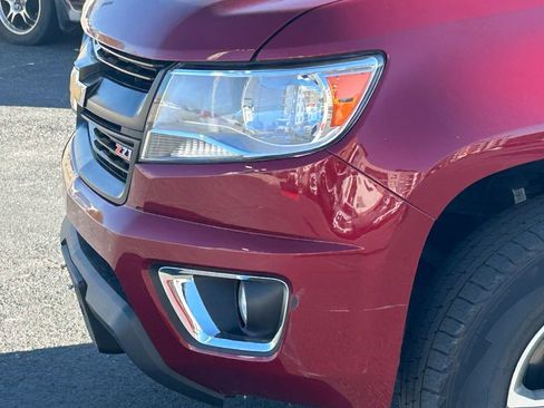 Used 2020 Chevrolet Colorado Z71 AWD/4WD image 12