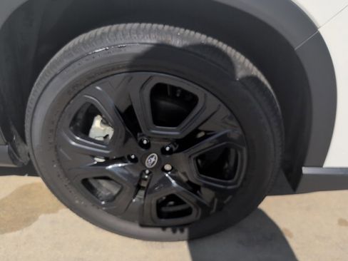 Used 2025 Subaru Ascent Bronze Edition w/ Popular Package #2 image 13