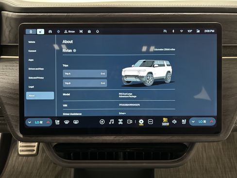 Used 2024 Rivian R1S Adventure AWD/4WD image 29