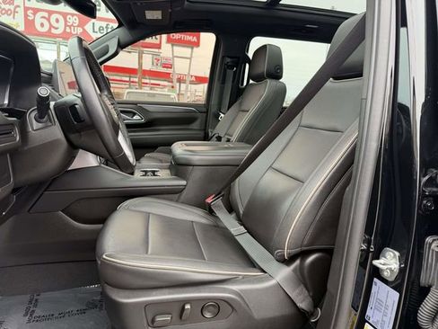 Used 2023 GMC Yukon XL SLT image 12