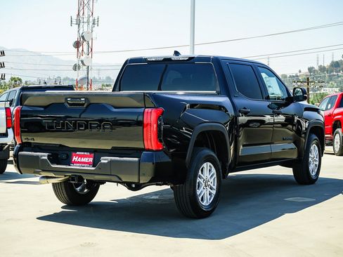 New 2026 Toyota Tundra SR5 w/ SR5 Convenience Package AWD/4WD image 2
