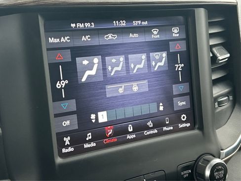 Used 2020 RAM 2500 Laramie image 32