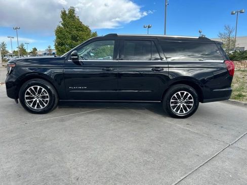 Used 2025 Ford Expedition Max Platinum AWD/4WD image 3
