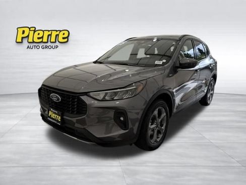 Used 2025 Ford Escape ST-Line Select AWD/4WD image 1