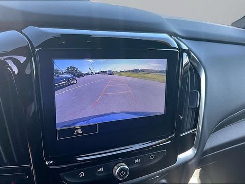 Used 2023 Chevrolet Traverse LT AWD/4WD image 21