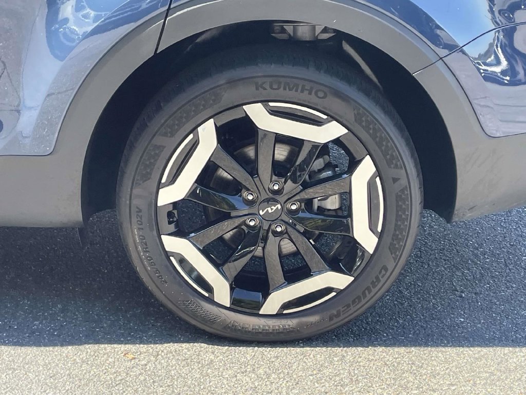 Used 2025 Kia Telluride S FWD image 12
