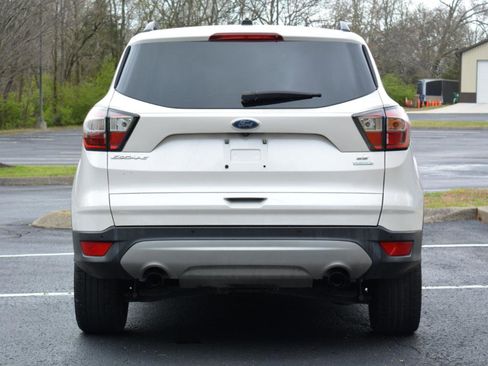 Used 2017 Ford Escape SE w/ SE Leather Comfort Package image 6