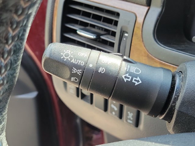 Used 2012 Nissan Armada Platinum AWD/4WD image 14