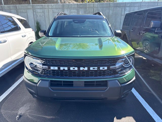 Used 2025 Ford Bronco Sport Outer Banks w/ Outer Banks Tech Package+ AWD/4WD image 2