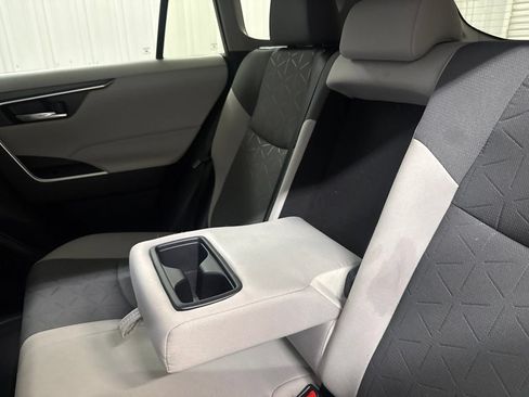 Used 2025 Toyota RAV4 XLE w/ Convenience Package AWD/4WD image 14