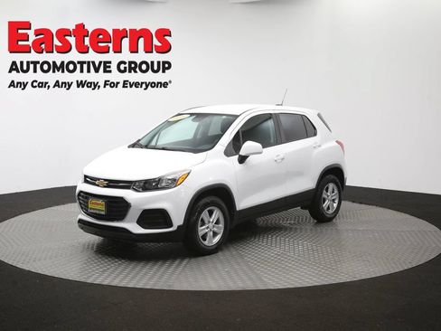 Used 2020 Chevrolet Trax LS w/ Tint and Cruise Package AWD/4WD image 56