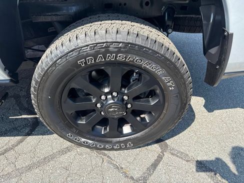 Used 2026 RAM 2500 Big Horn AWD/4WD image 13
