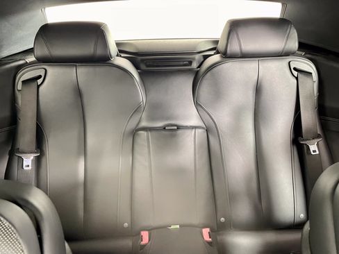 Used 2018 BMW 640i Convertible RWD image 21