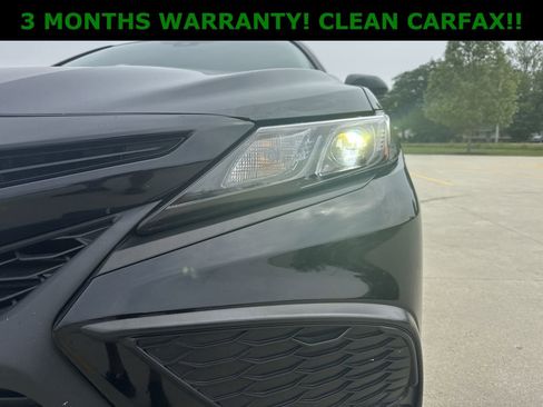 Used 2021 Toyota Camry SE image 34