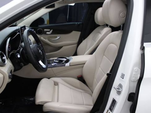 Used 2016 Mercedes-Benz C 300 4MATIC Sedan image 15