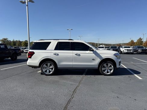 Certified 2024 Ford Expedition King Ranch image 9