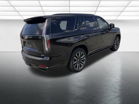 Used 2021 Cadillac Escalade Sport w/ Driver Assist Tech Package AWD/4WD image 9