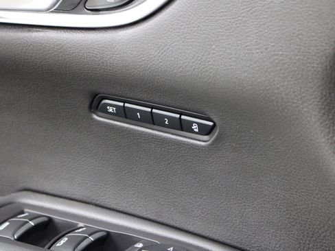 Certified 2024 Cadillac XT6 Luxury image 8