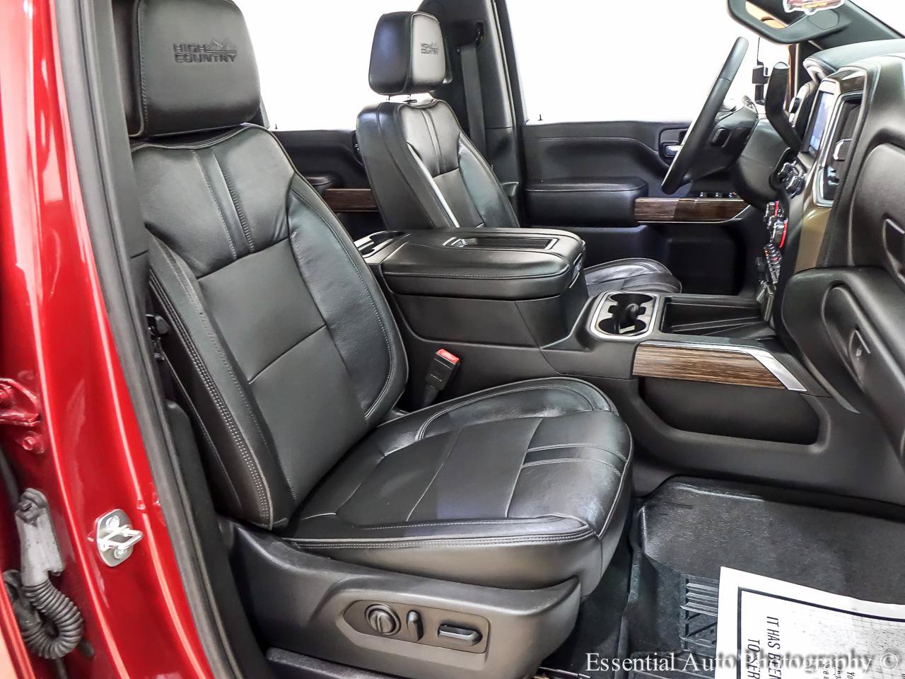 Used 2020 Chevrolet Silverado 2500 High Country w/ Z71 Off-Road Package AWD/4WD image 35