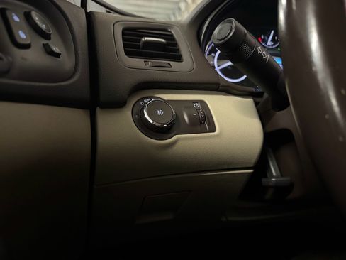 Used 2017 Buick Regal Sport Touring image 17