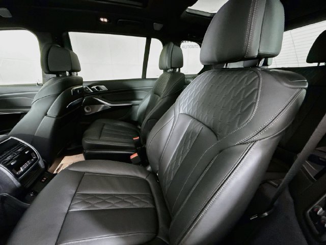 New 2027 BMW X7 M60i AWD/4WD image 26