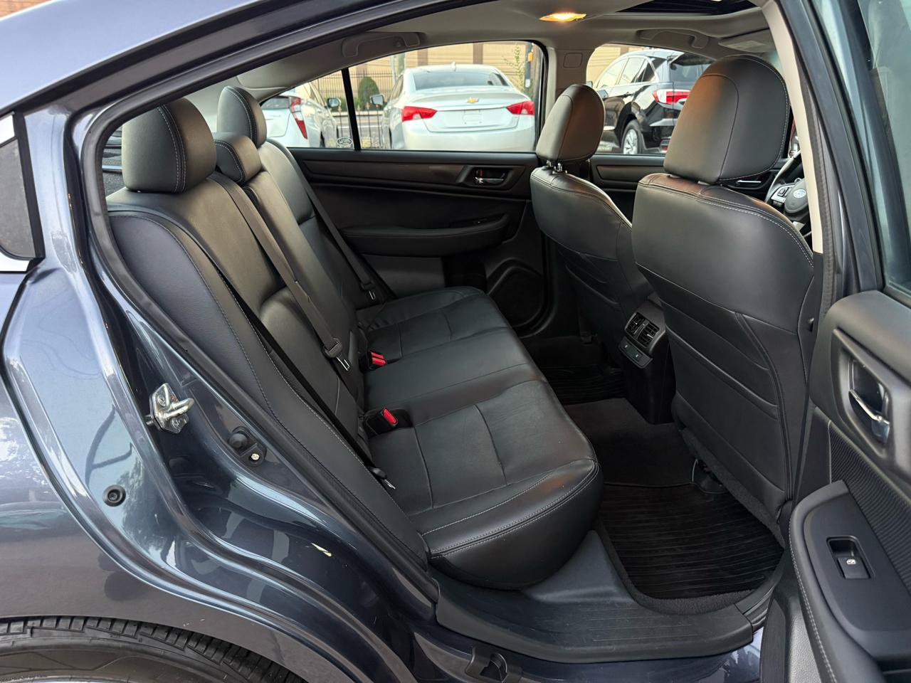 Used 2016 Subaru Legacy 3.6R Limited AWD/4WD image 21