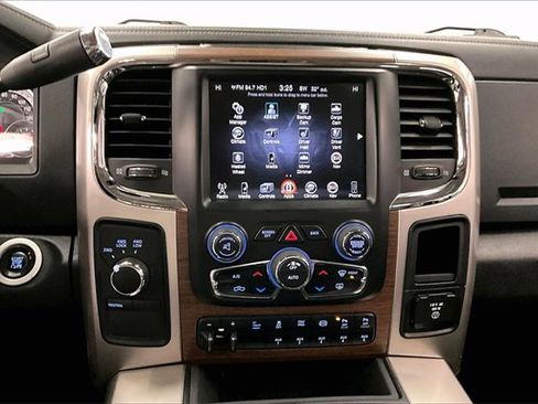 Used 2016 RAM 3500 Laramie image 27