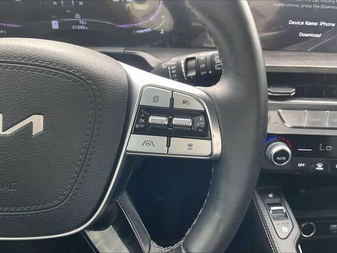 Used 2025 Kia Telluride EX X-Line AWD/4WD image 25