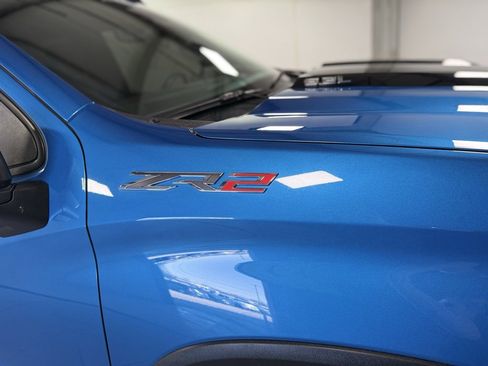 Used 2022 Chevrolet Silverado 1500 ZR2 w/ Technology Package image 16